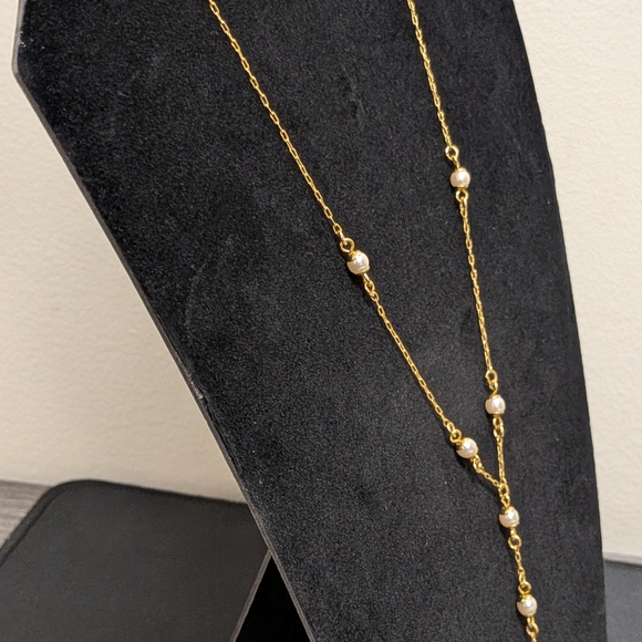 Avon Gold Necklace with Pearl Accents - Picture 4 of 7